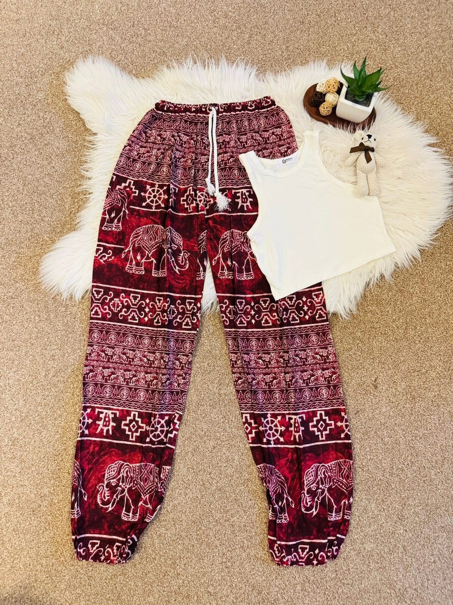 women's Sumer outfir set of 2 pcs Tank top and Elephants printed pants