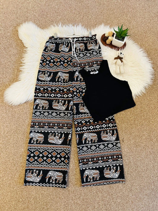women's Sumer outfir set of 2 pcs Tank top and Elephants  printed  pants